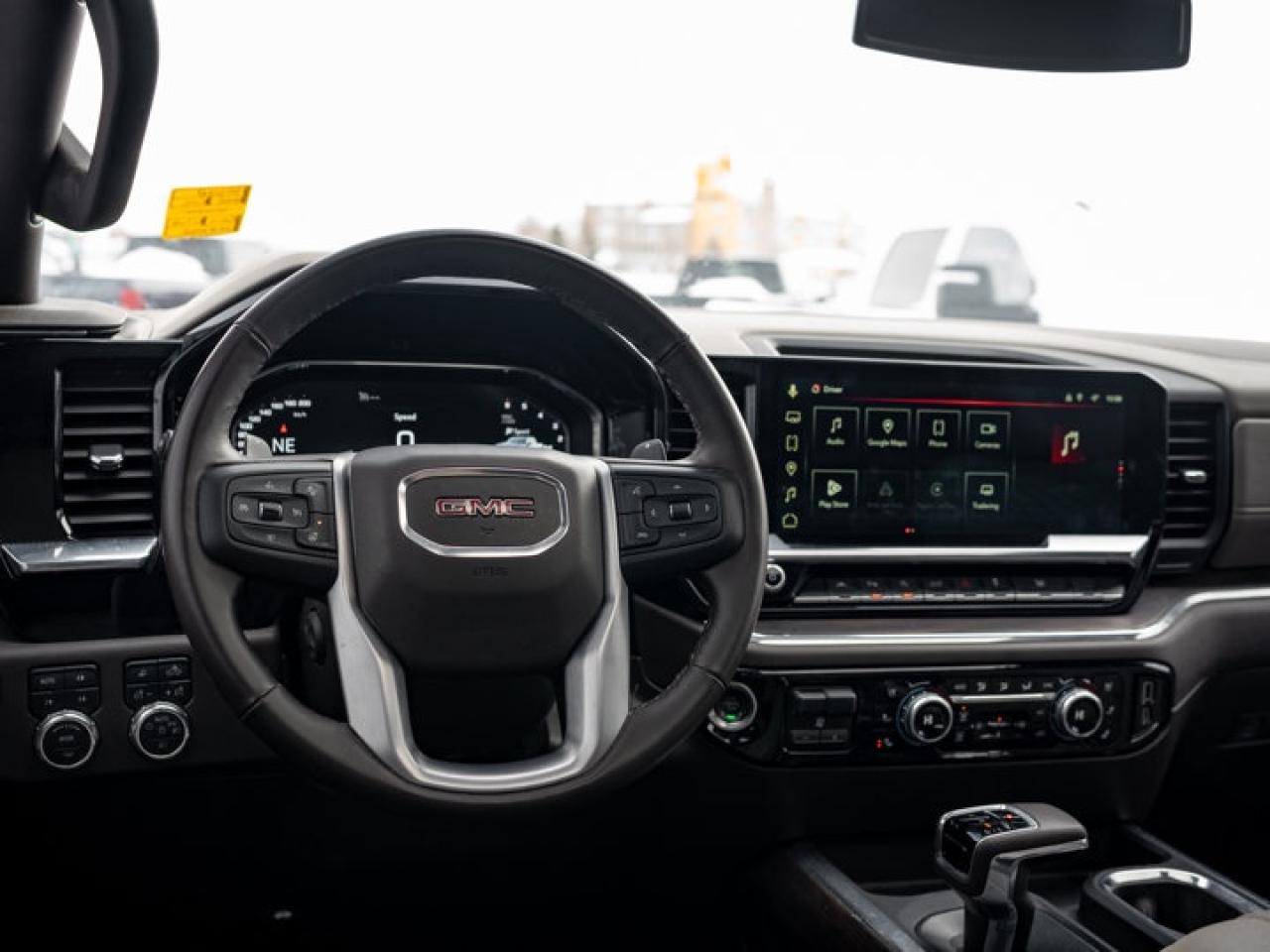 2025 GMC Sierra 1500 SLT Photo