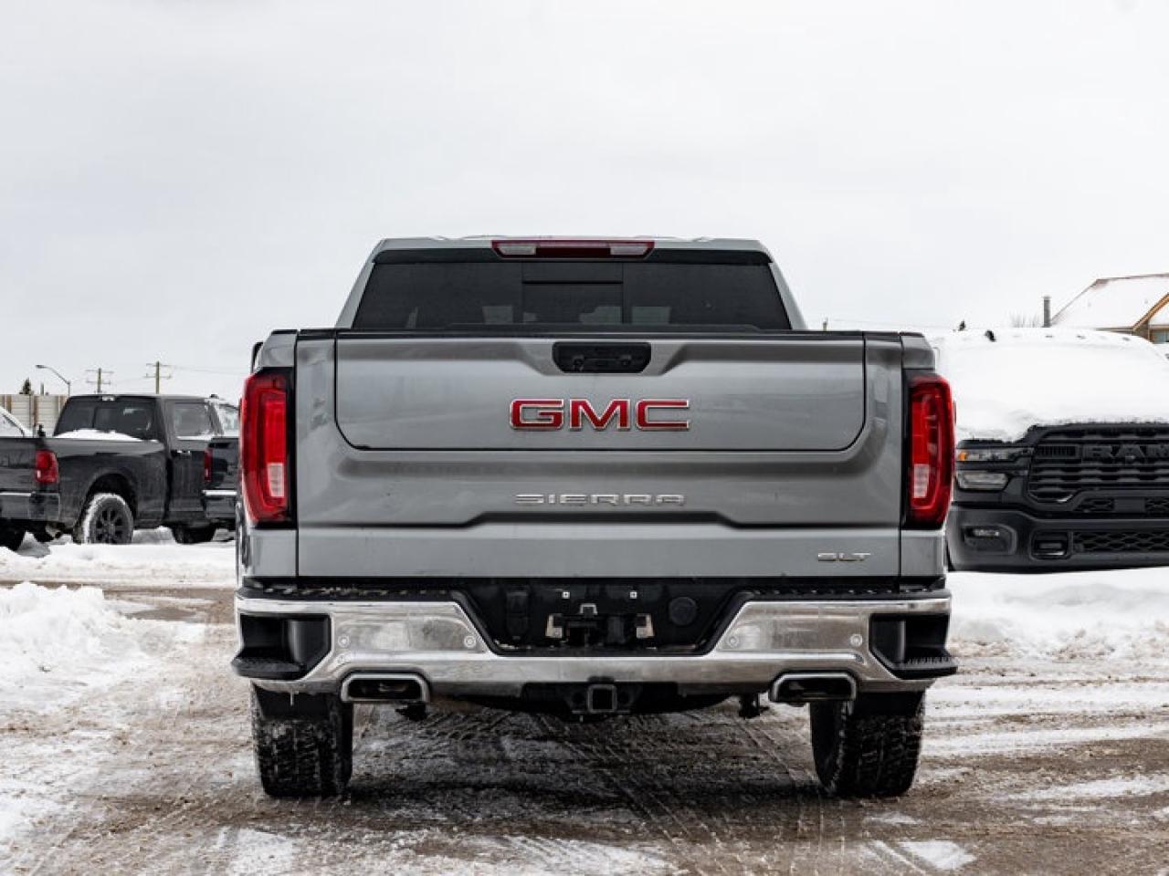 2025 GMC Sierra 1500 SLT Photo