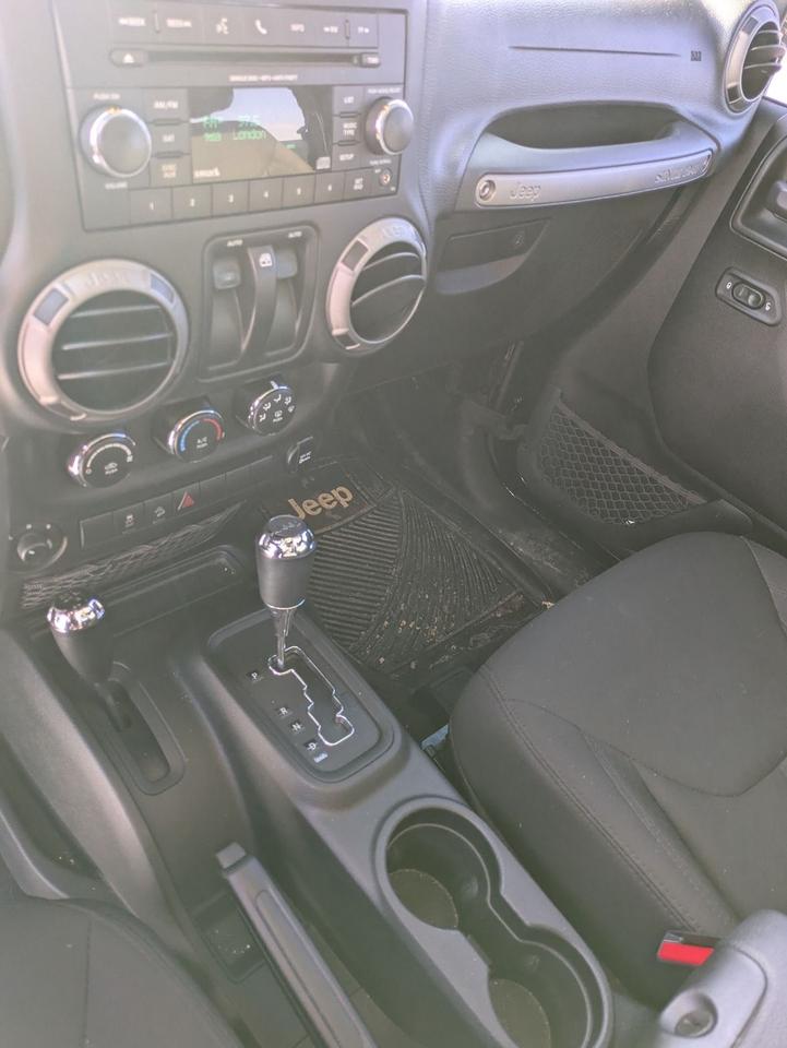 2016 Jeep Wrangler 4WD 2dr Sport Photo