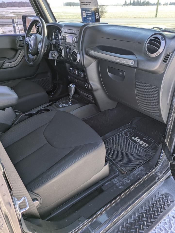 2016 Jeep Wrangler 4WD 2dr Sport Photo