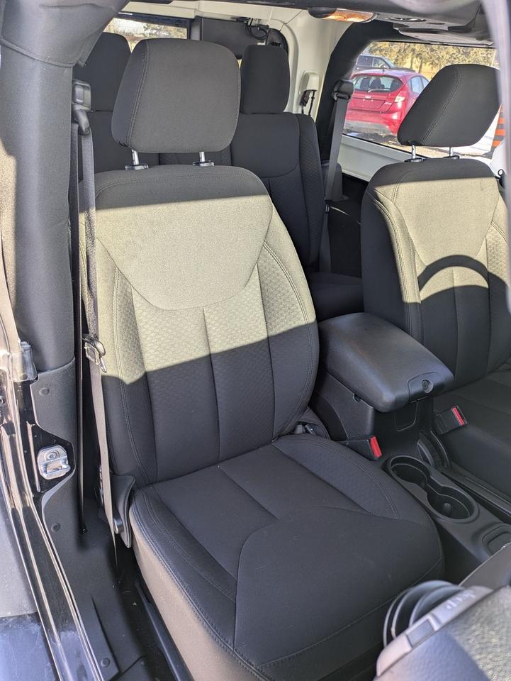 2016 Jeep Wrangler 4WD 2dr Sport Photo