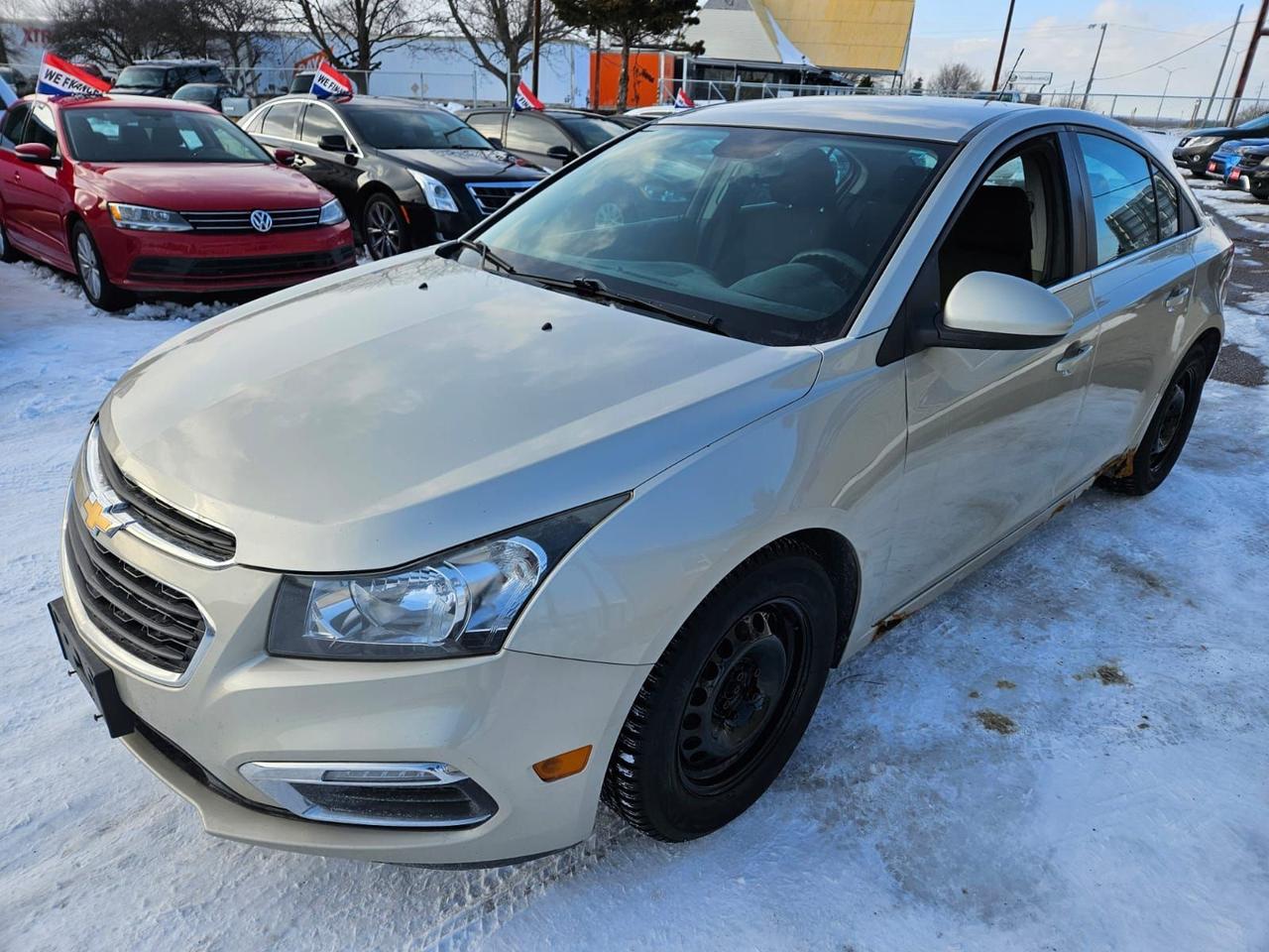 2015 Chevrolet Cruze 1LT Photo2
