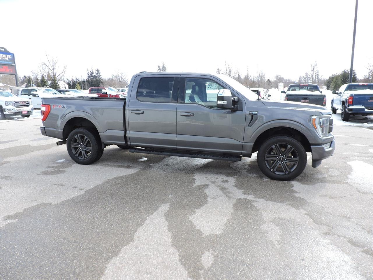 2022 Ford F-150 LARIAT 5.0L 4X4 Leather Sunroof New Tires 128000KM Photo2