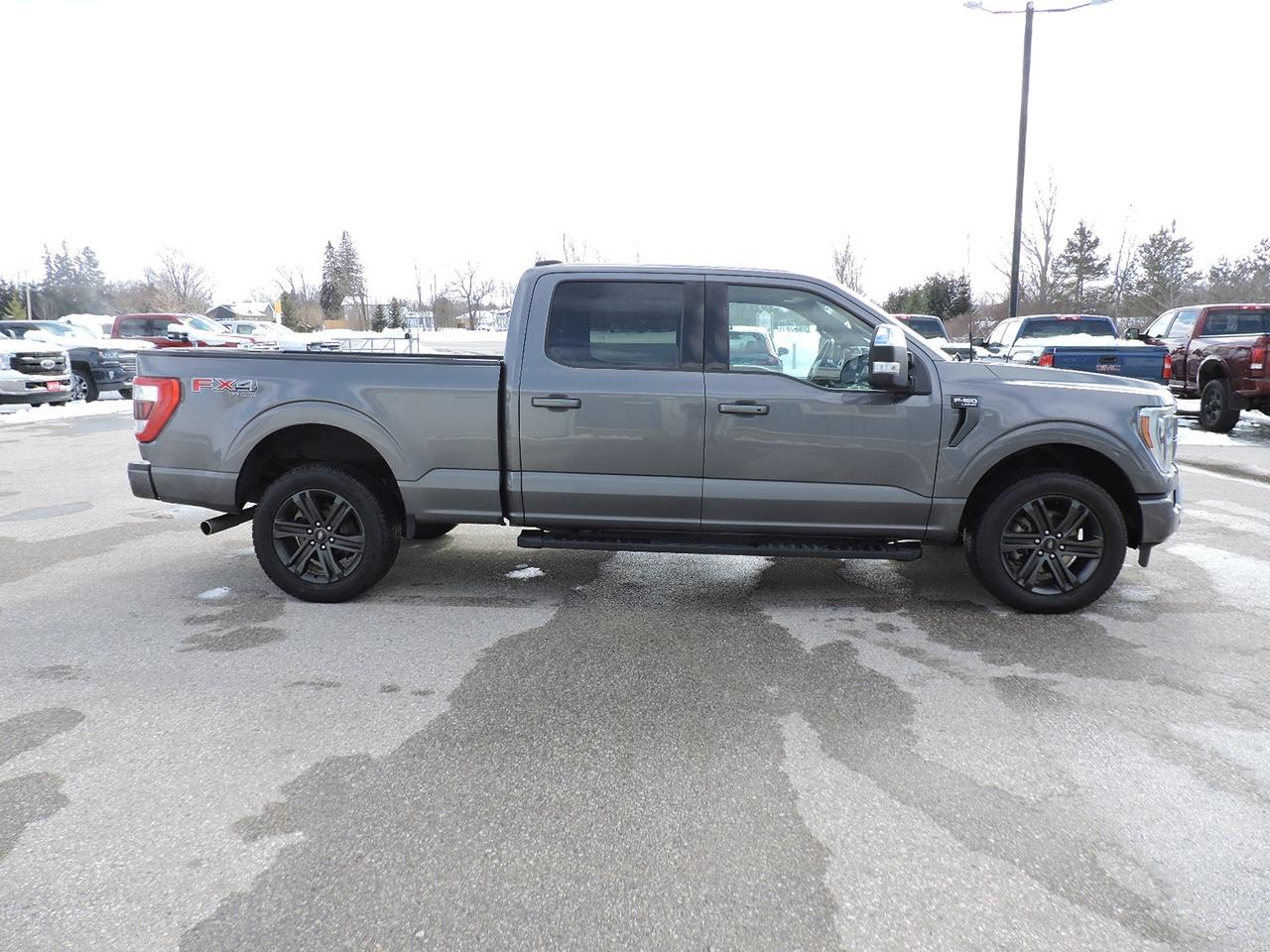 2022 Ford F-150 LARIAT 5.0L 4X4 Leather Sunroof New Tires 128000KM Photo3