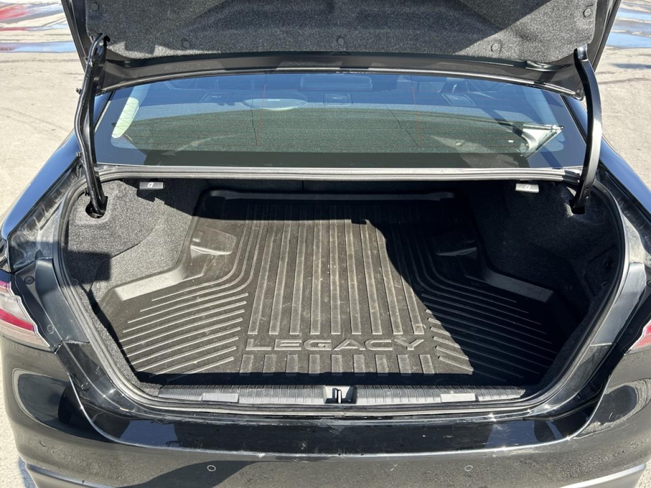 2022 Subaru Legacy Limited GT  - Leather Seats Photo