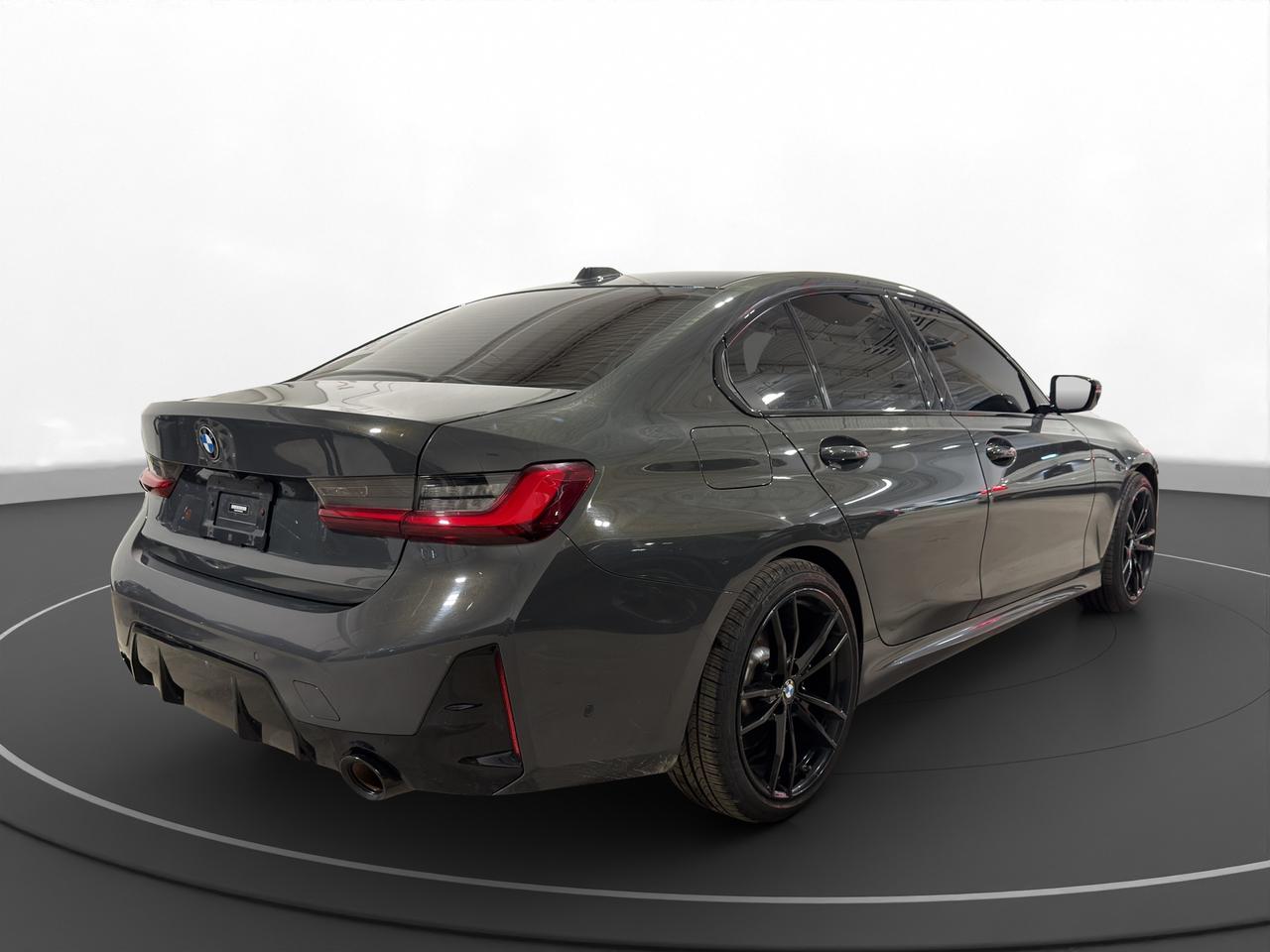 2023 BMW 3 Series 330i xDrive | RED INT | M SPORT | Photo