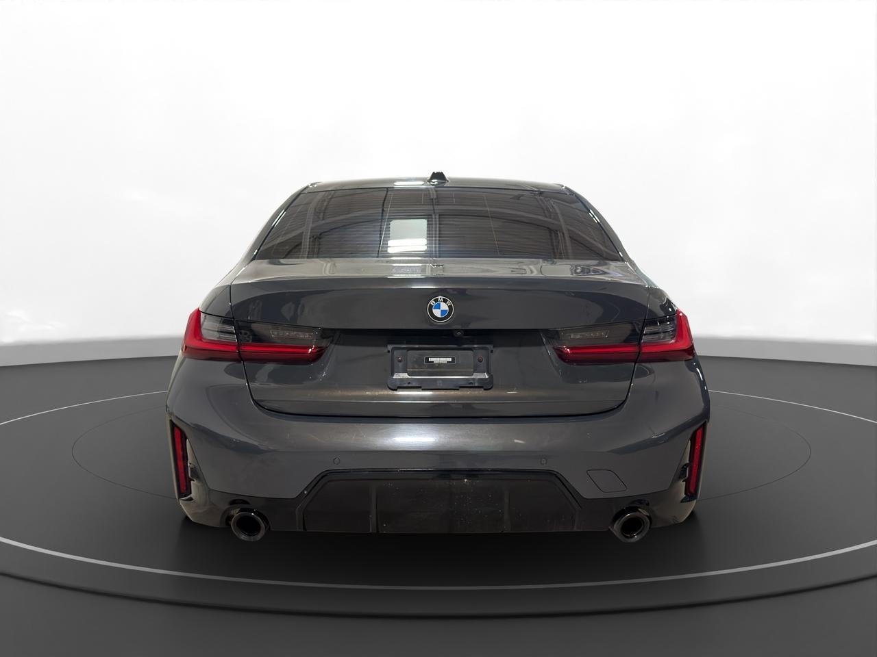 2023 BMW 3 Series 330i xDrive | RED INT | M SPORT | Photo