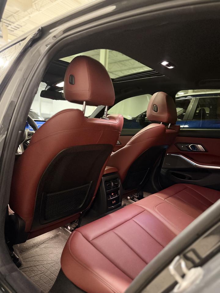 2023 BMW 3 Series 330i xDrive | RED INT | M SPORT | Photo