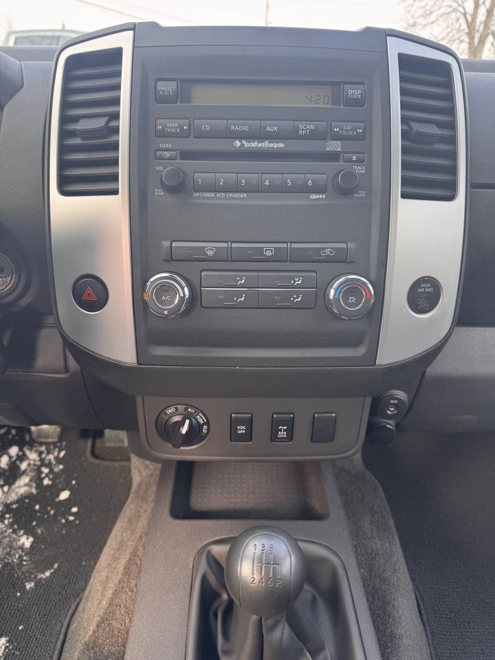 2010 Nissan Xterra OFF ROAD Photo