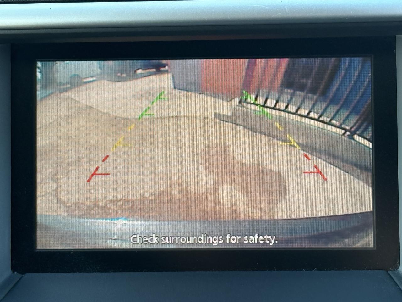 2015 Nissan Pathfinder SV | 7 PASSENGER | BACKUP CAMAERA | HEATED SEATS Photo