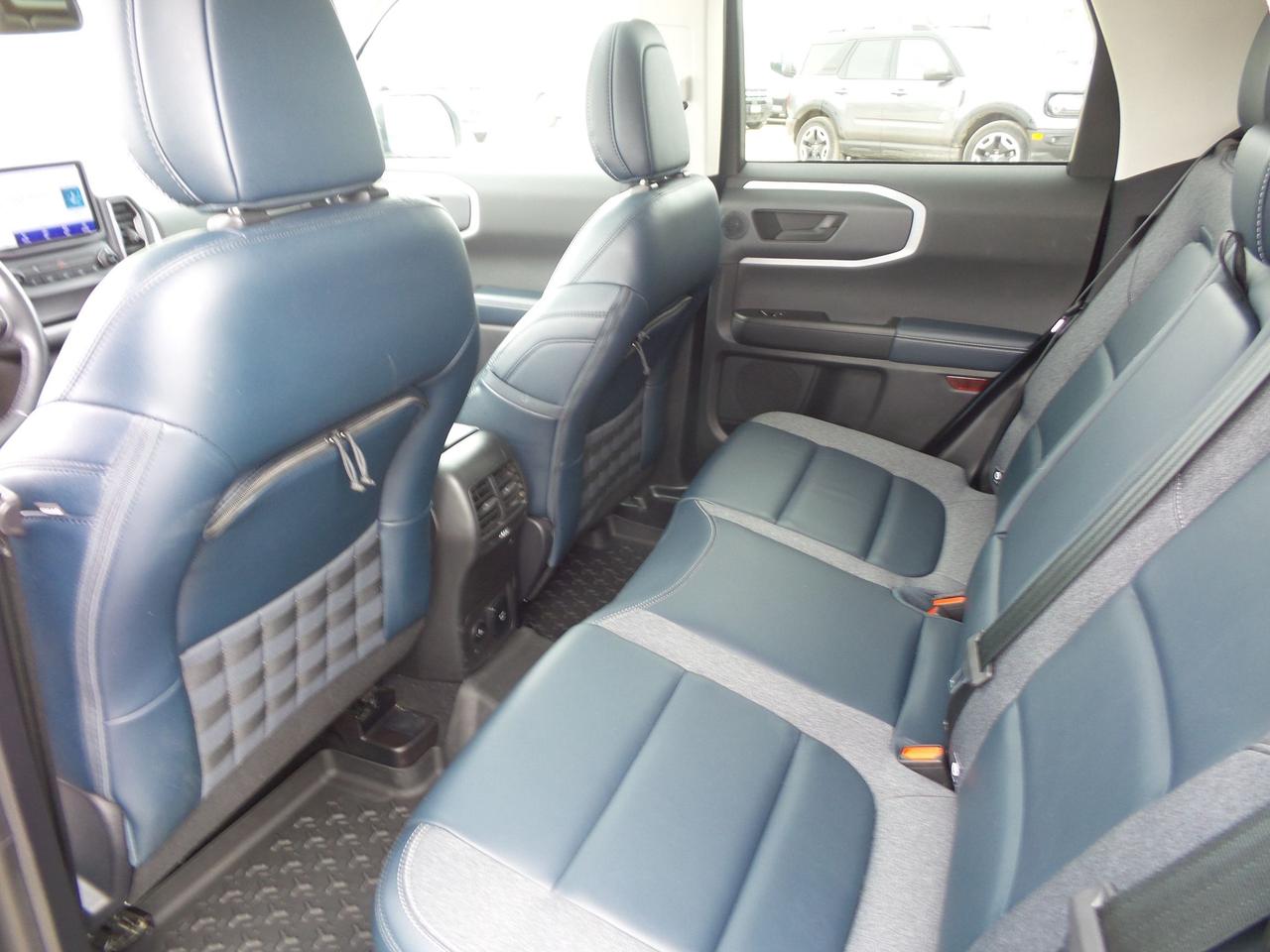 2023 Ford Bronco Sport OUTERBANKS, COPILOT, 1 OWNER, EXPRESSWAY SERVICED! Photo