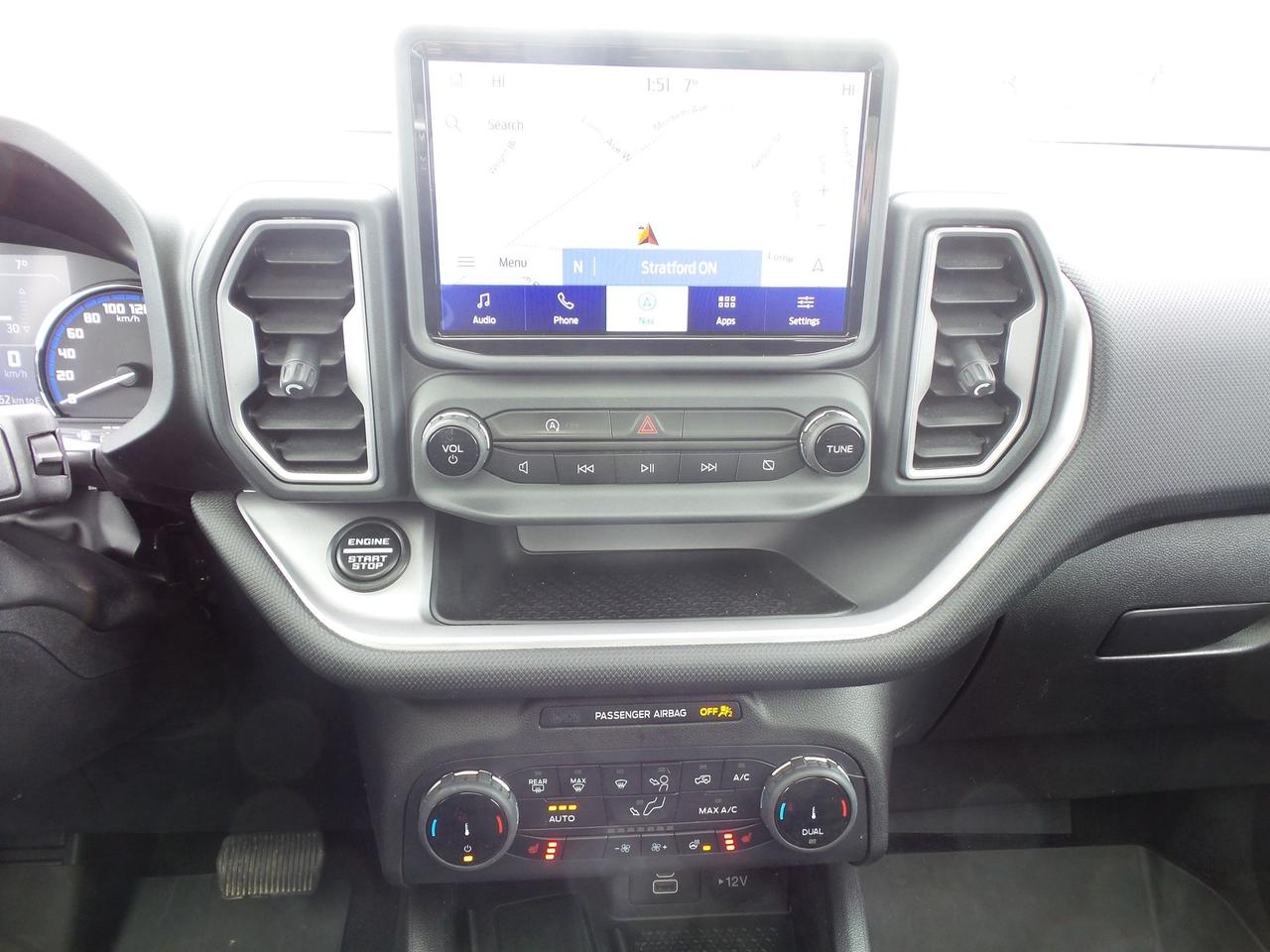2023 Ford Bronco Sport OUTERBANKS, COPILOT, 1 OWNER, EXPRESSWAY SERVICED! Photo