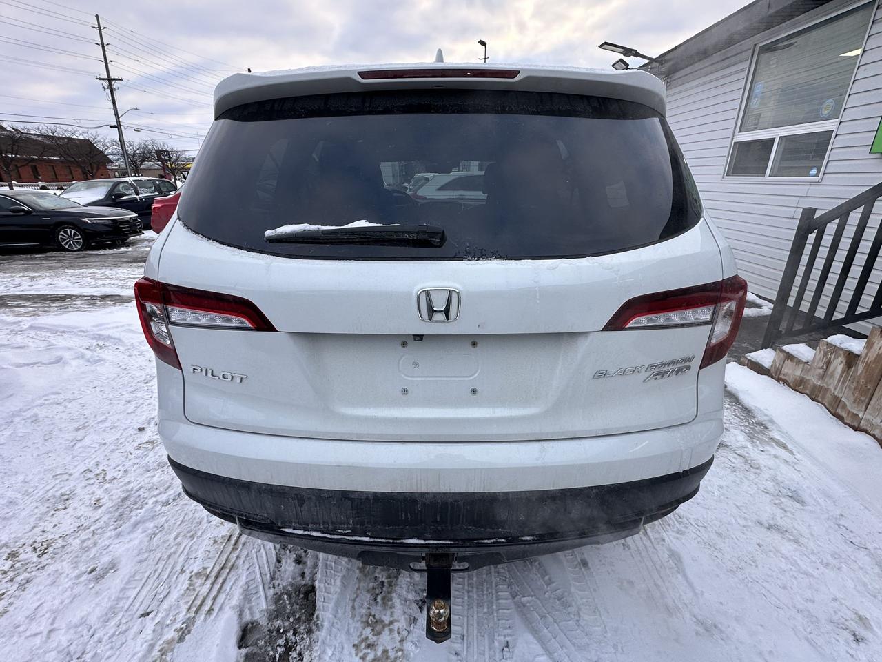 2021 Honda Pilot Black Edition Photo