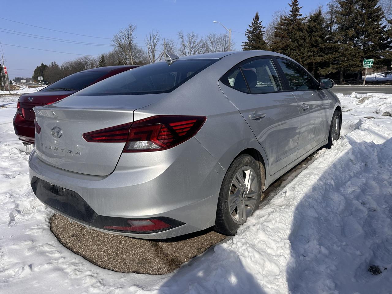 2019 Hyundai Elantra Preferred Photo
