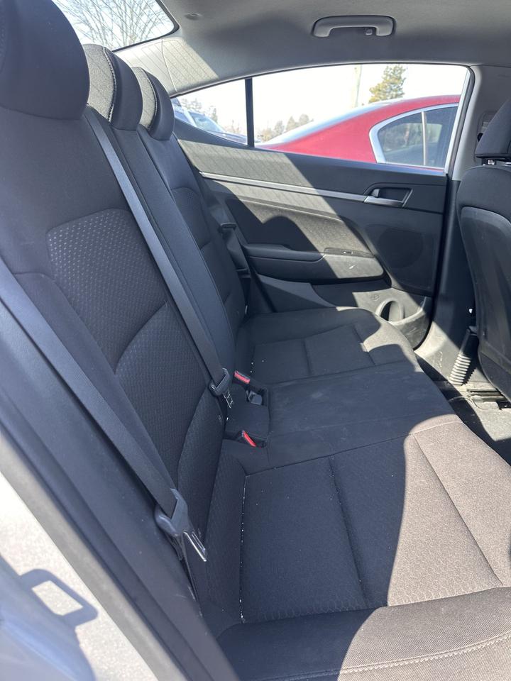 2019 Hyundai Elantra Preferred Photo