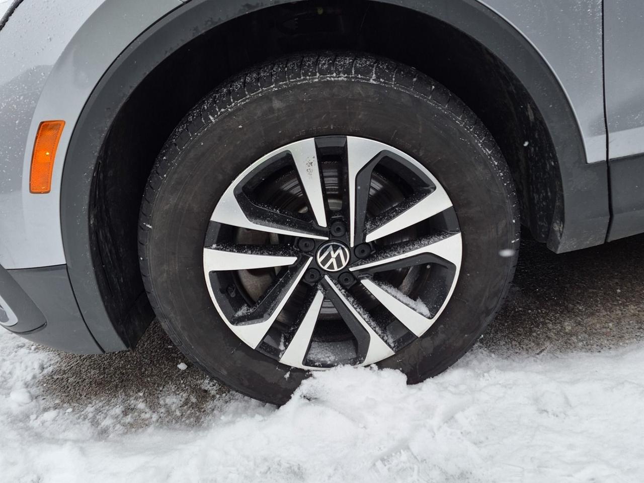 2024 Volkswagen Tiguan Trendline Photo3