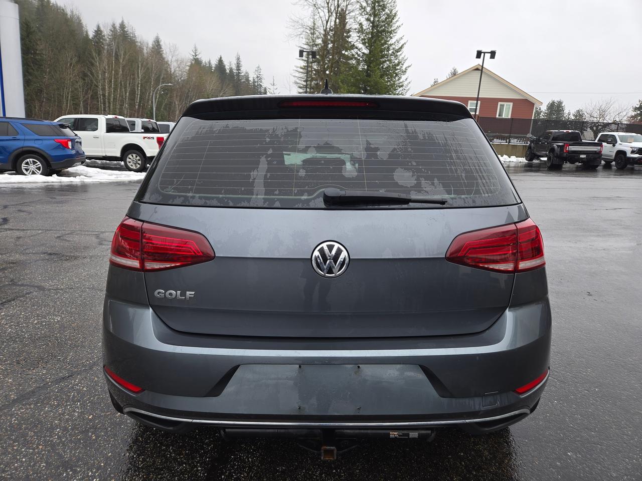 2020 Volkswagen Golf Highline Photo3