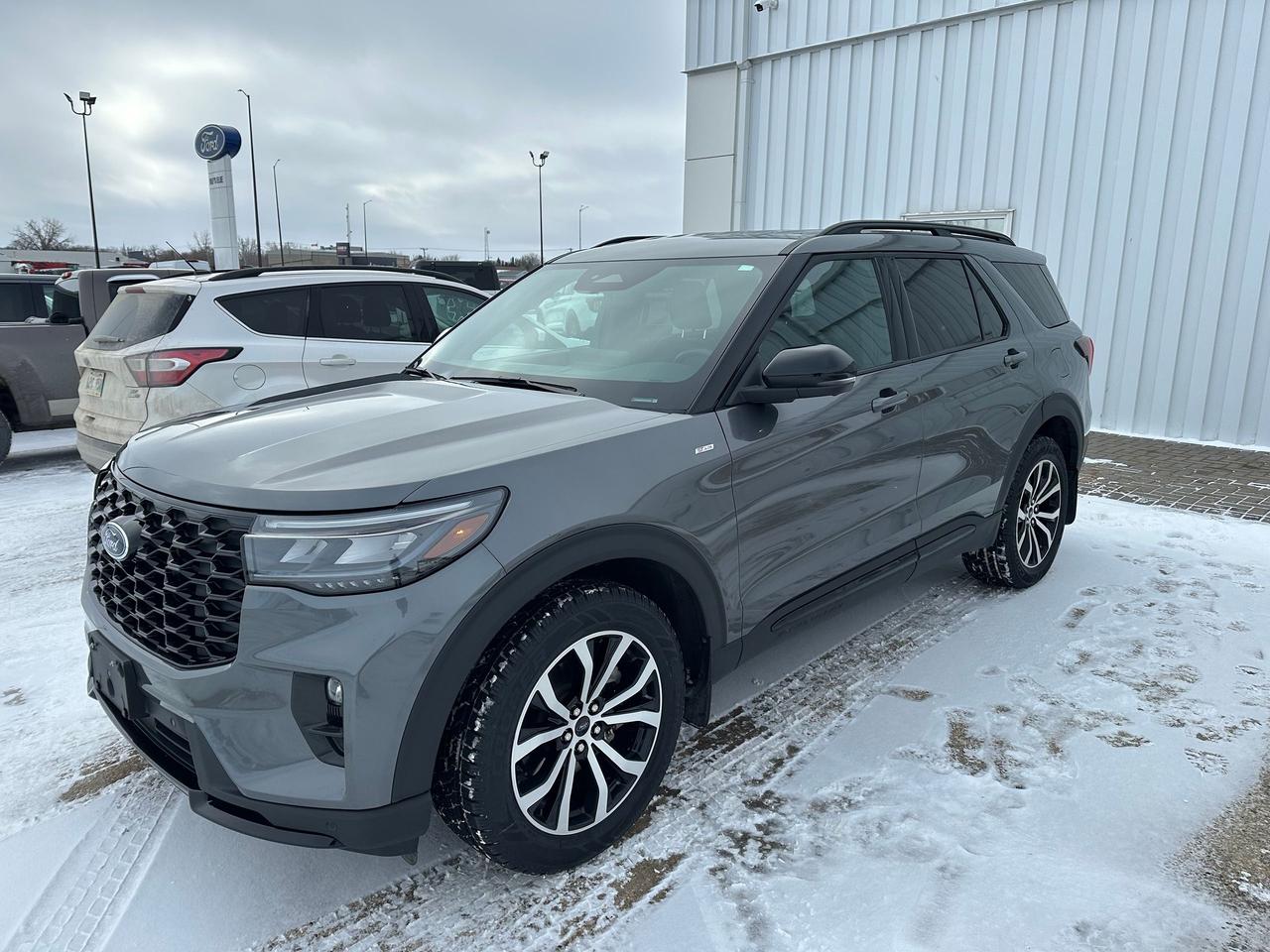 Used 2025 Ford Explorer ST-Line 4WD for sale in Elie, MB