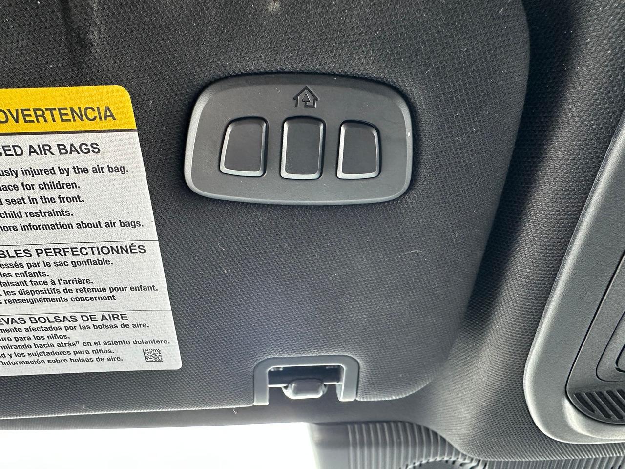 2025 Ford Explorer ST-Line 4WD Photo5