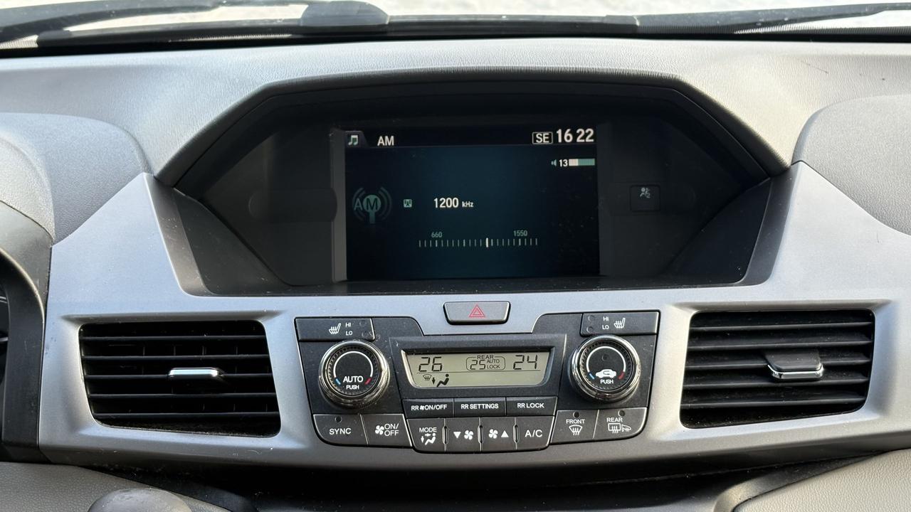 2016 Honda Odyssey EX Photo