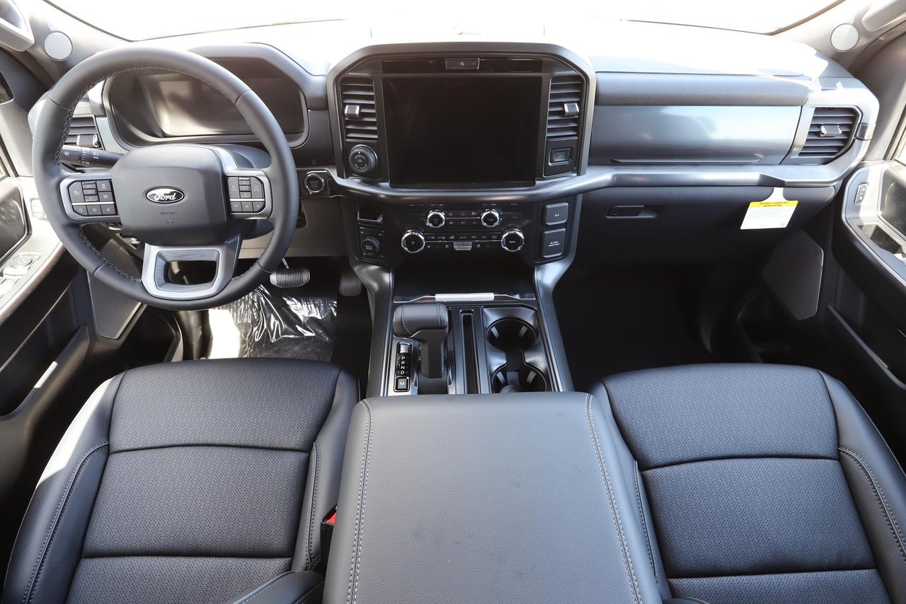 2026 Ford F-150 Lariat 4WD SuperCrew 5.5' Box Photo
