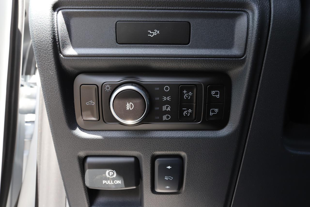2026 Ford F-150 Lariat 4WD SuperCrew 5.5' Box Photo