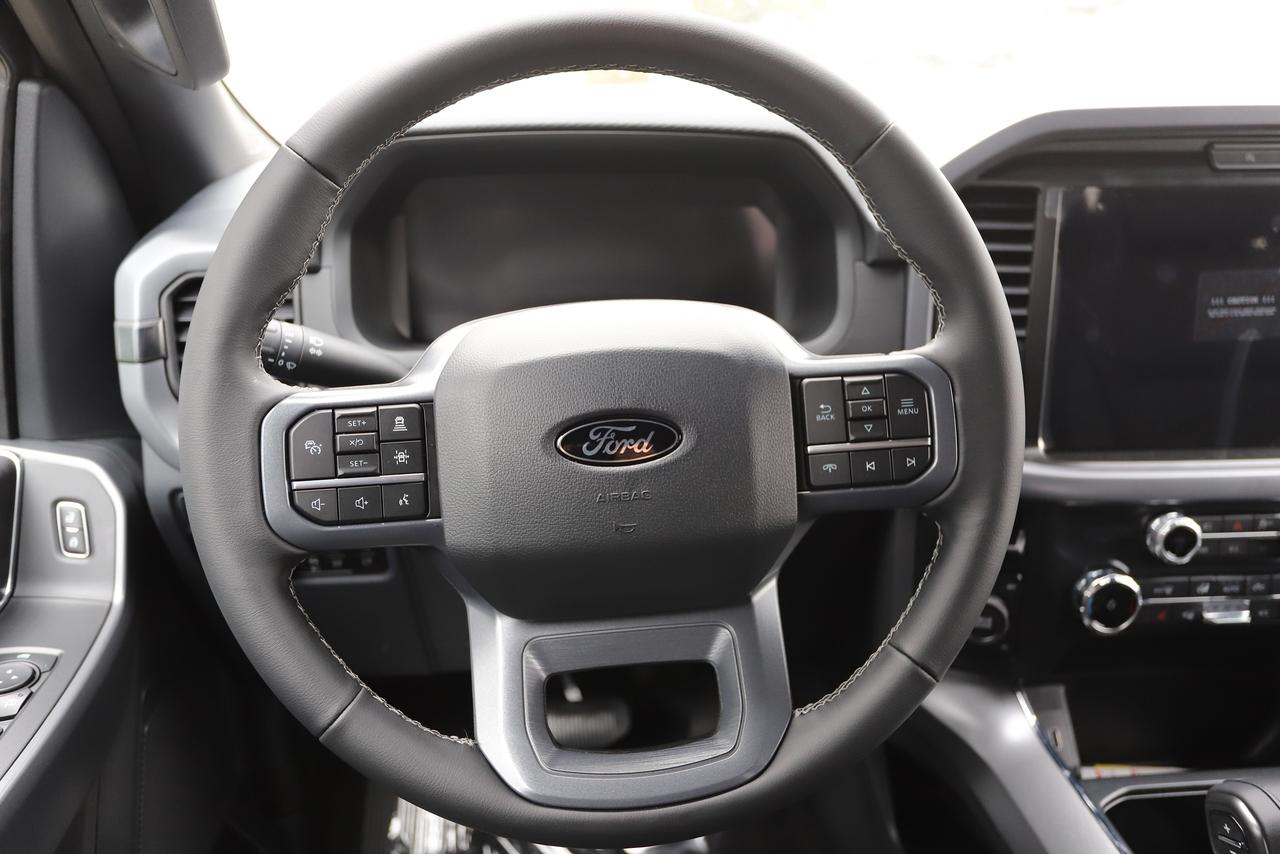 2026 Ford F-150 XLT 4WD SuperCrew 5.5' Box Photo