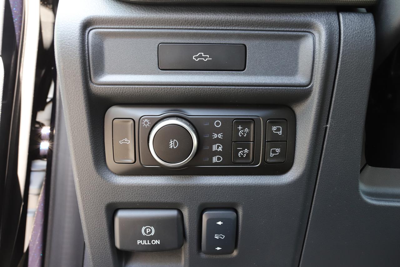 2026 Ford F-150 Lariat 4WD SuperCrew 5.5' Box Photo