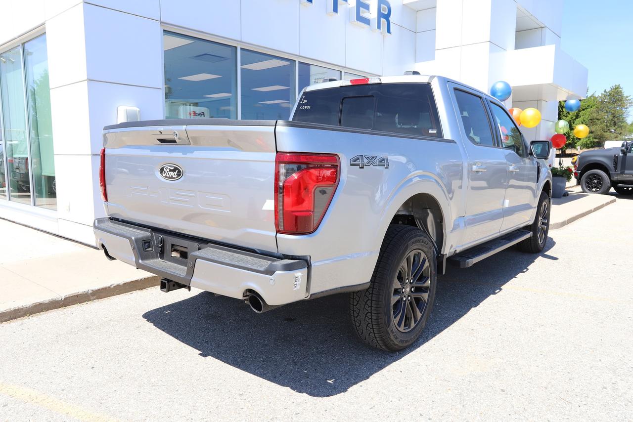 2026 Ford F-150 XLT 4WD SuperCrew 5.5' Box Photo3