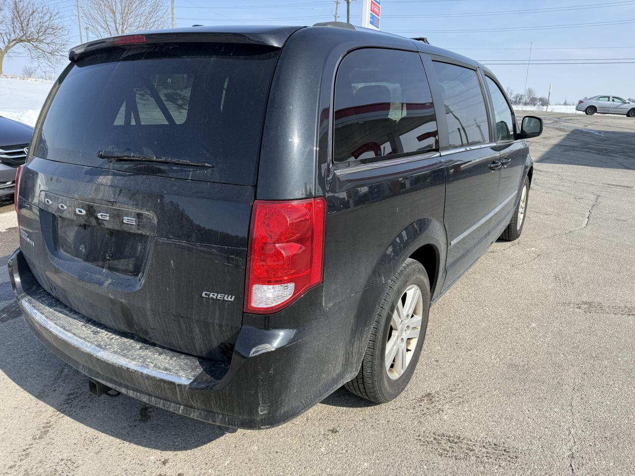 2016 Dodge Grand Caravan Crew Plus Photo