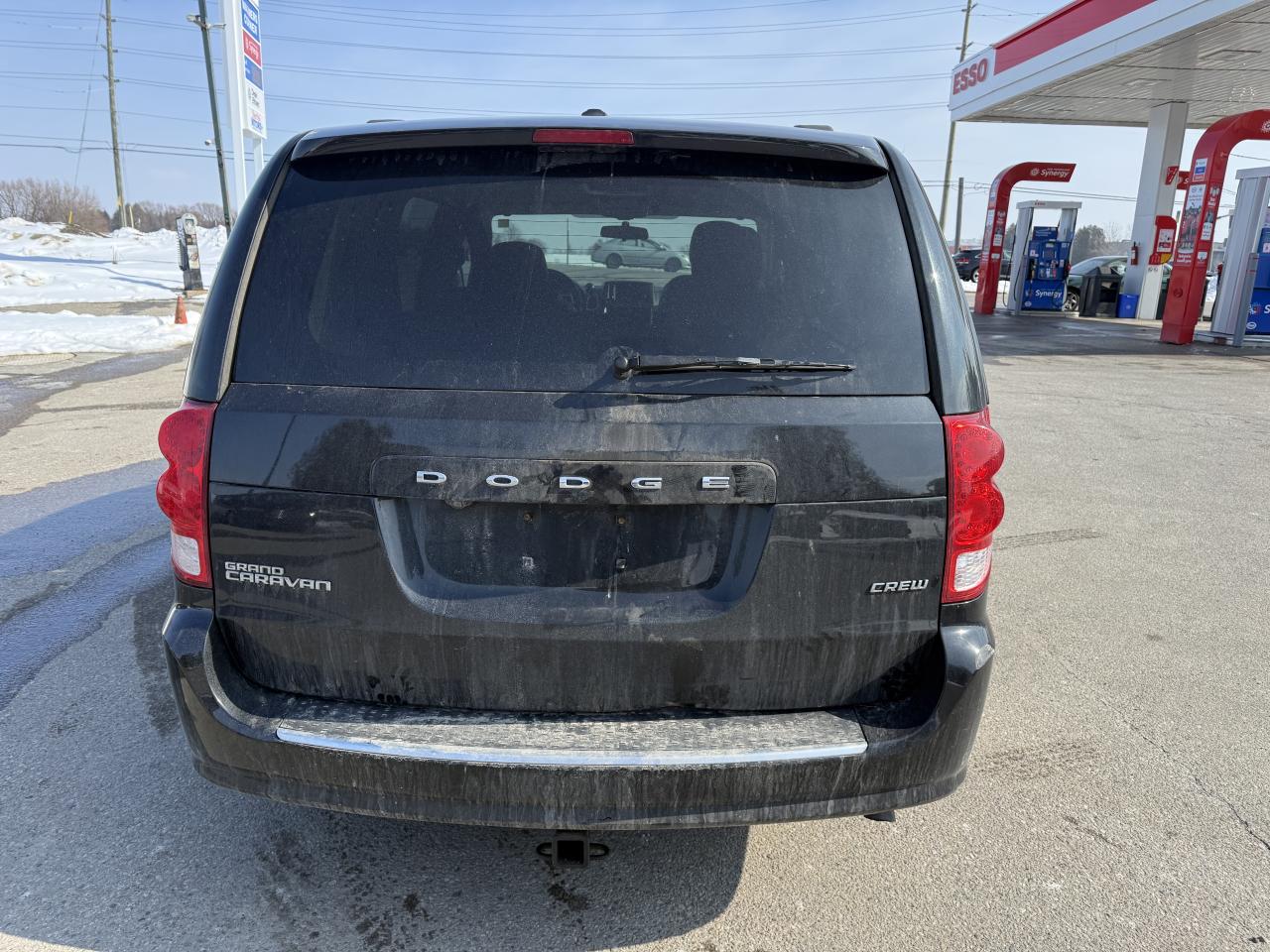 2016 Dodge Grand Caravan Crew Plus Photo