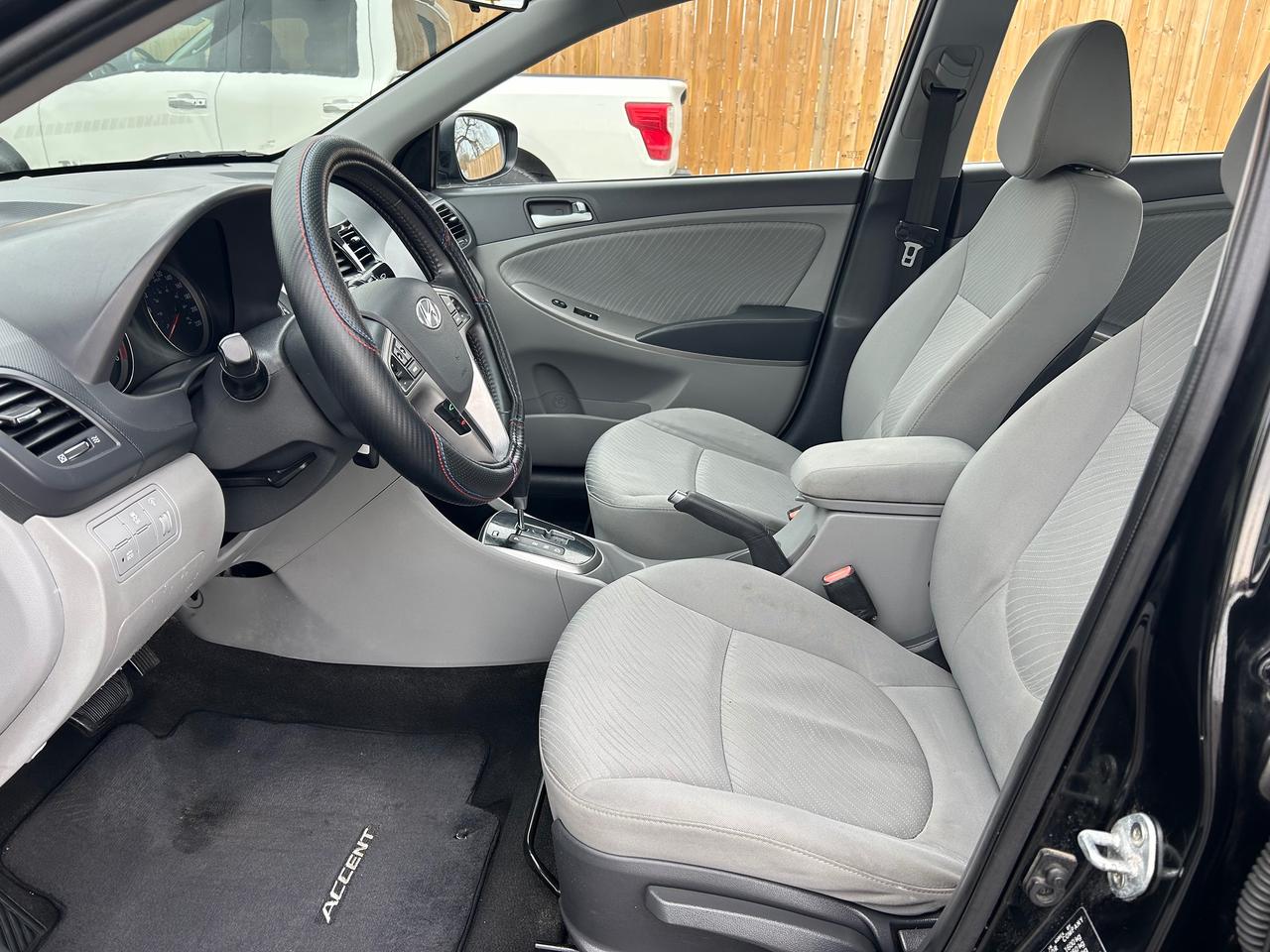 2017 Hyundai Accent GLS Photo