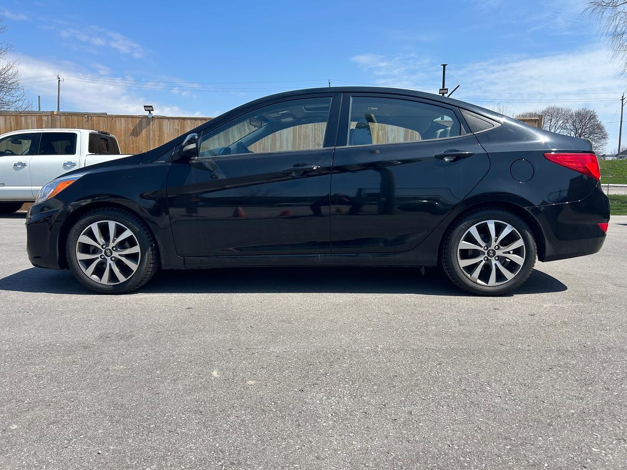 2017 Hyundai Accent GLS Photo