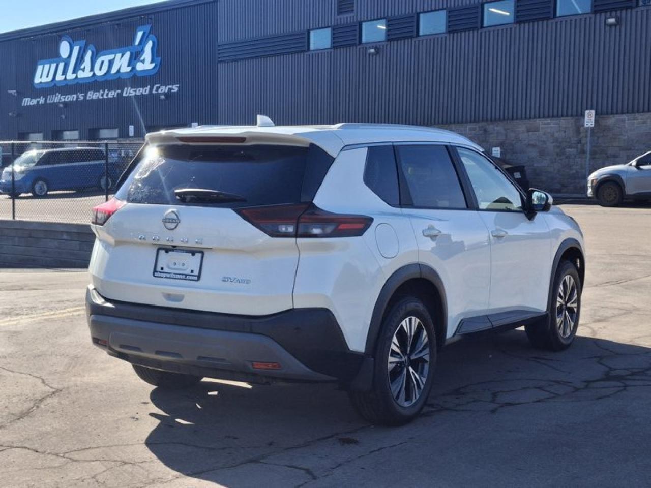 2023 Nissan Rogue SV AWD | Sunroof | 360 Camera | Remote Start | CarPlay + Android | Power Seat | and Much More ! Photo