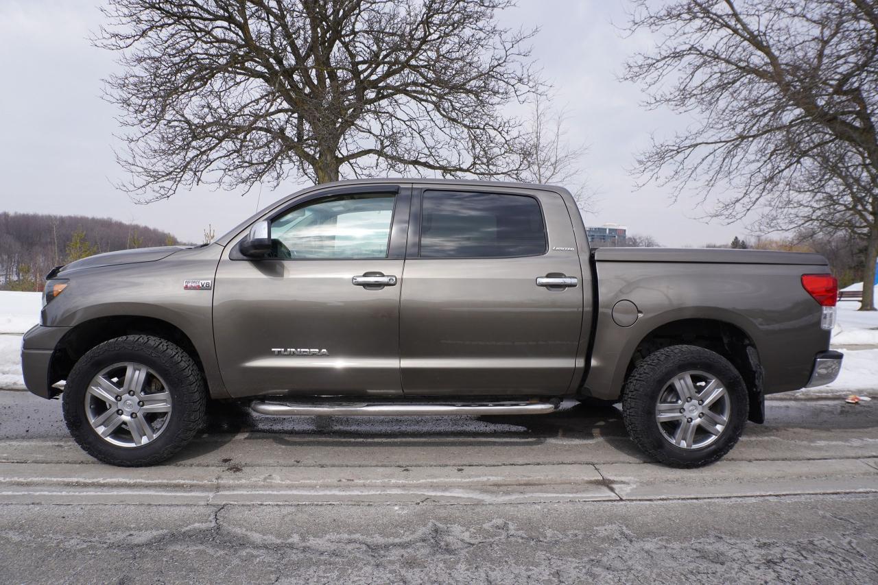 2007 Toyota Tundra CREWMAX / LIMITED / NAVIGATION / TONNEAU COVER Photo