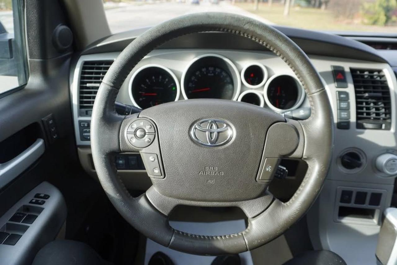 2007 Toyota Tundra CREWMAX / LIMITED / NAVIGATION / TONNEAU COVER Photo