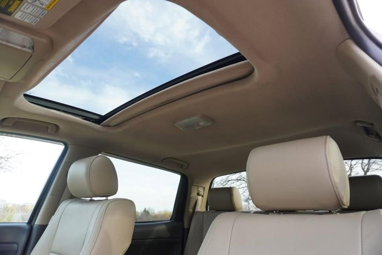 2007 Toyota Tundra CREWMAX / LIMITED / NAVIGATION / TONNEAU COVER Photo