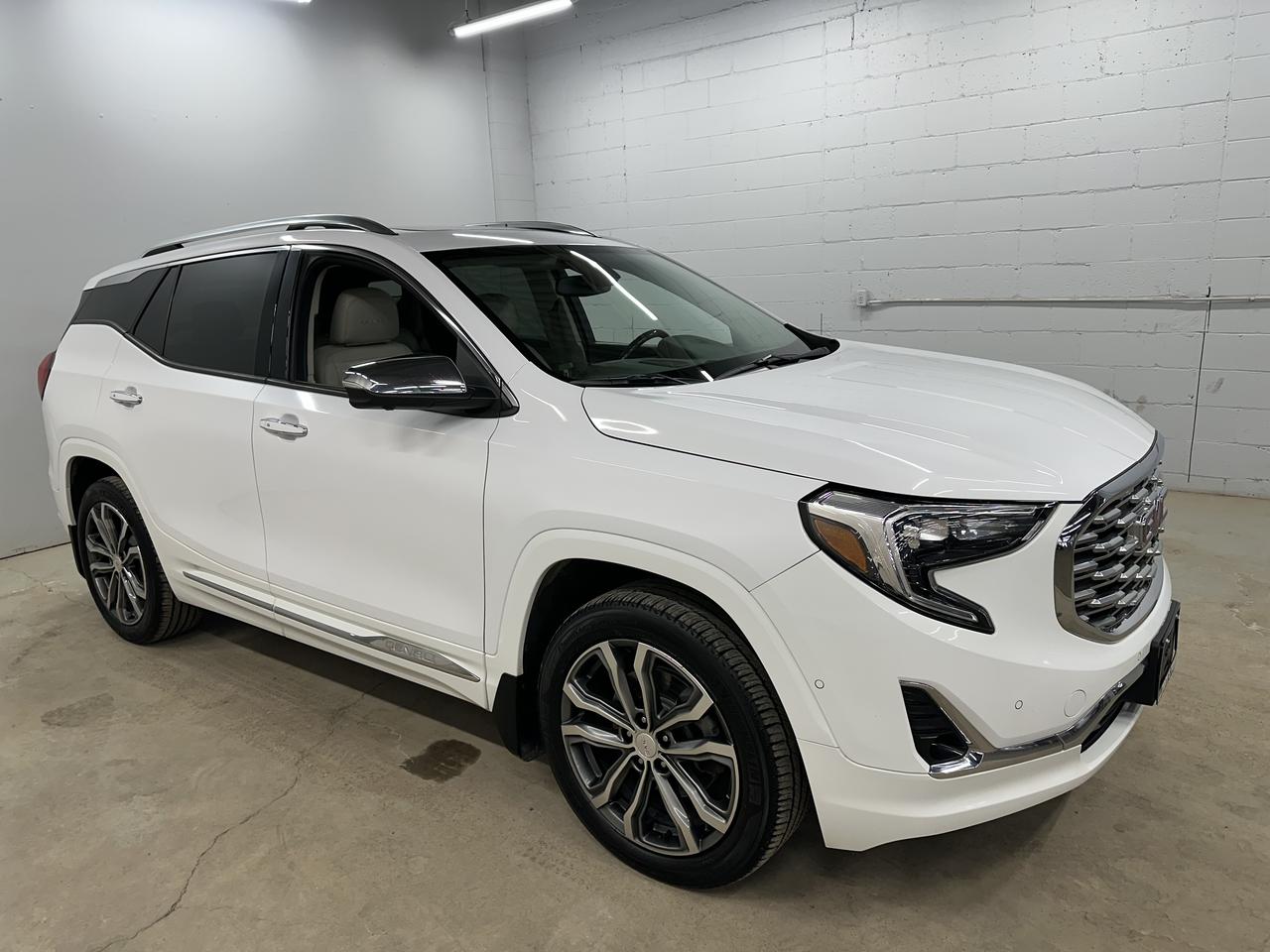 Used 2020 GMC Terrain Awd 4dr Denali for sale in Guelph, ON