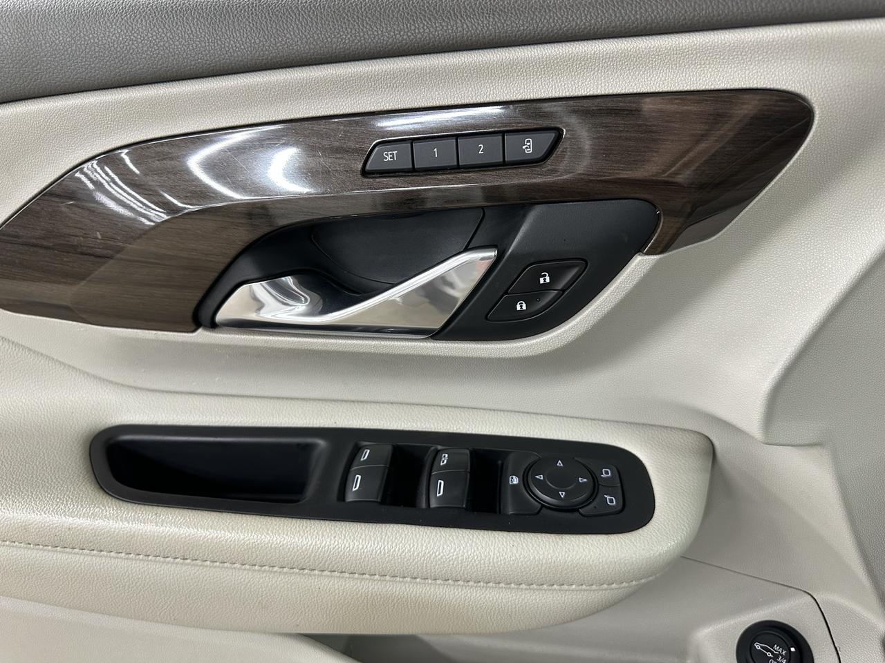 2020 GMC Terrain Awd 4dr Denali Photo20