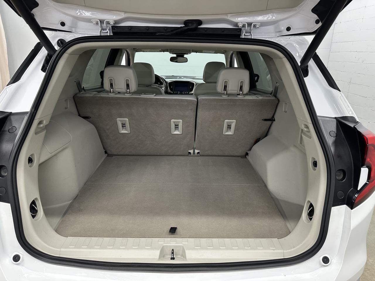 2020 GMC Terrain Awd 4dr Denali Photo6