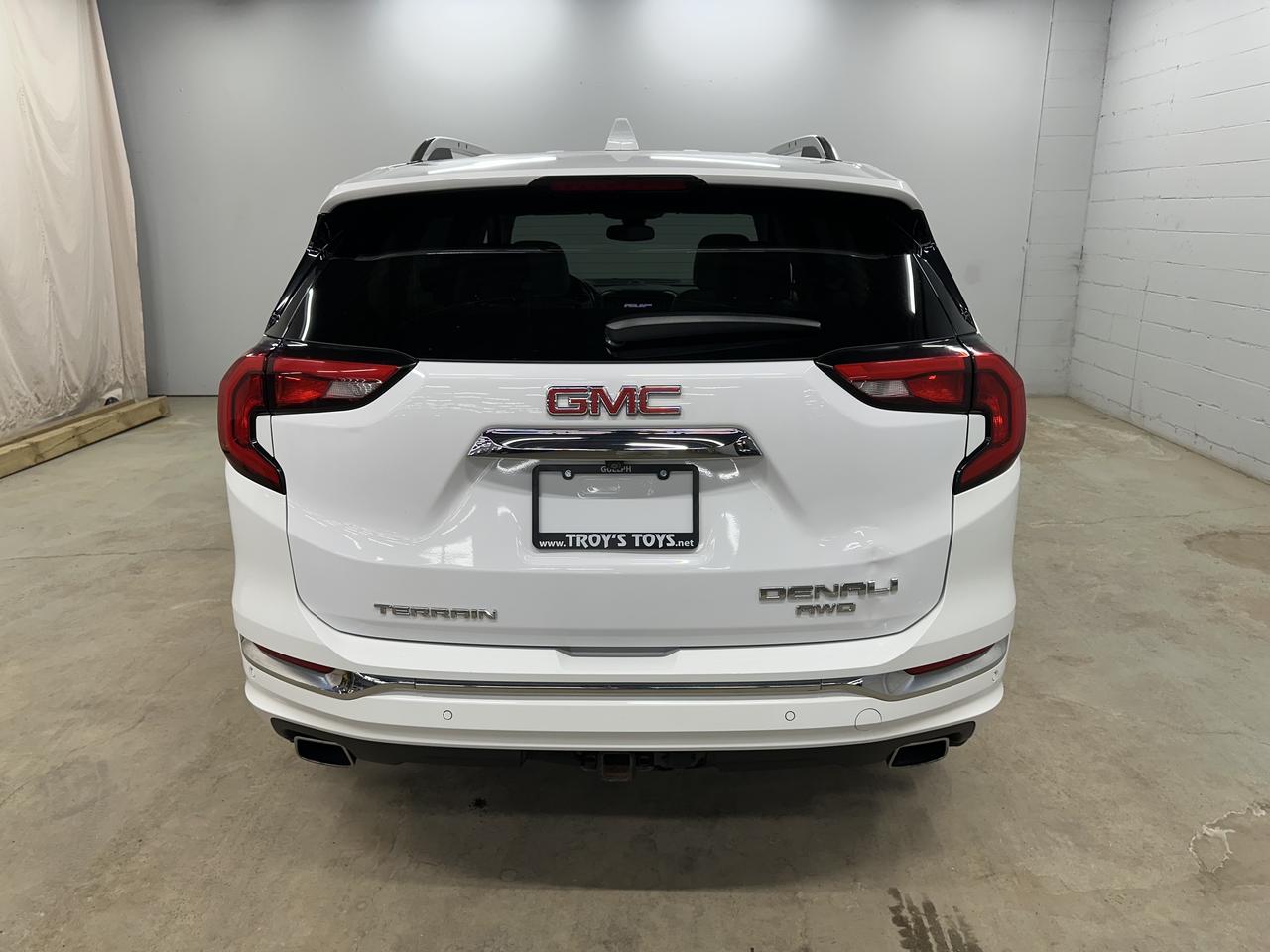 2020 GMC Terrain Awd 4dr Denali Photo5