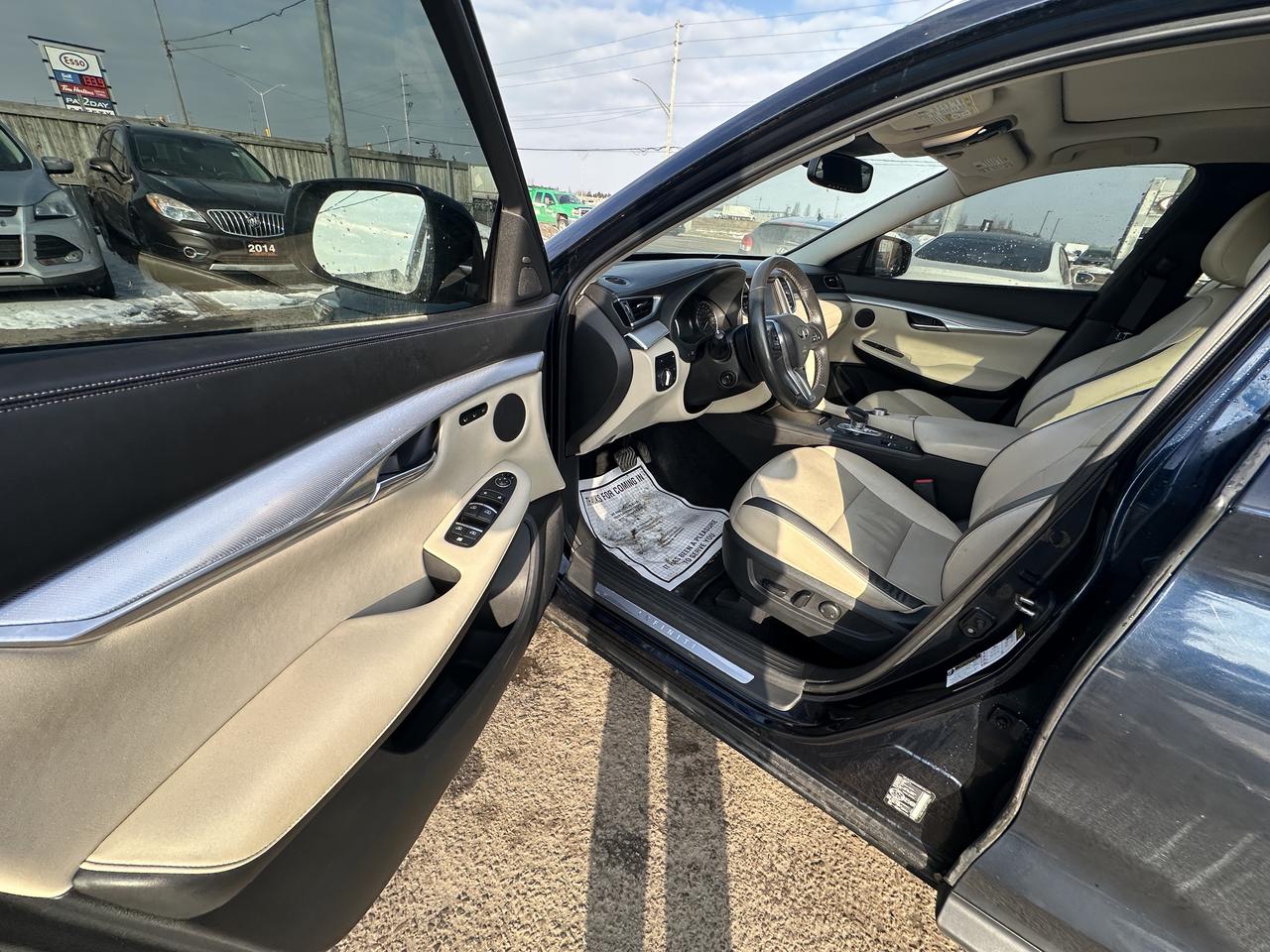 2019 Infiniti QX50 LUXE Photo