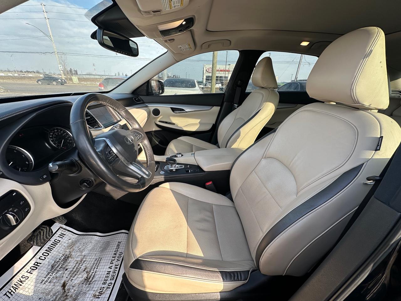 2019 Infiniti QX50 LUXE Photo