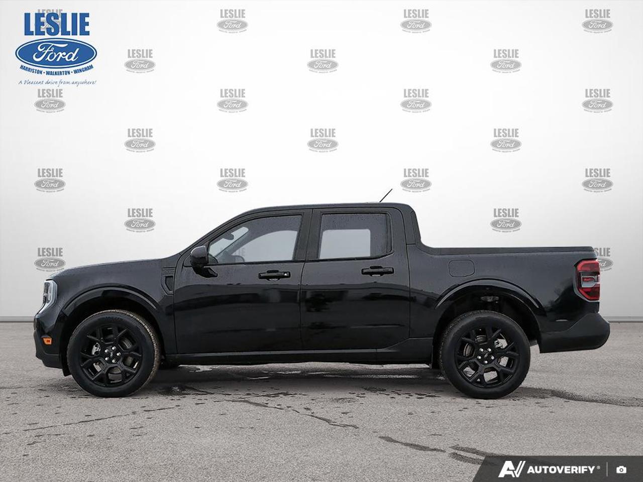 2026 Ford Maverick Lariat SuperCrew Hybrid AWD Photo2