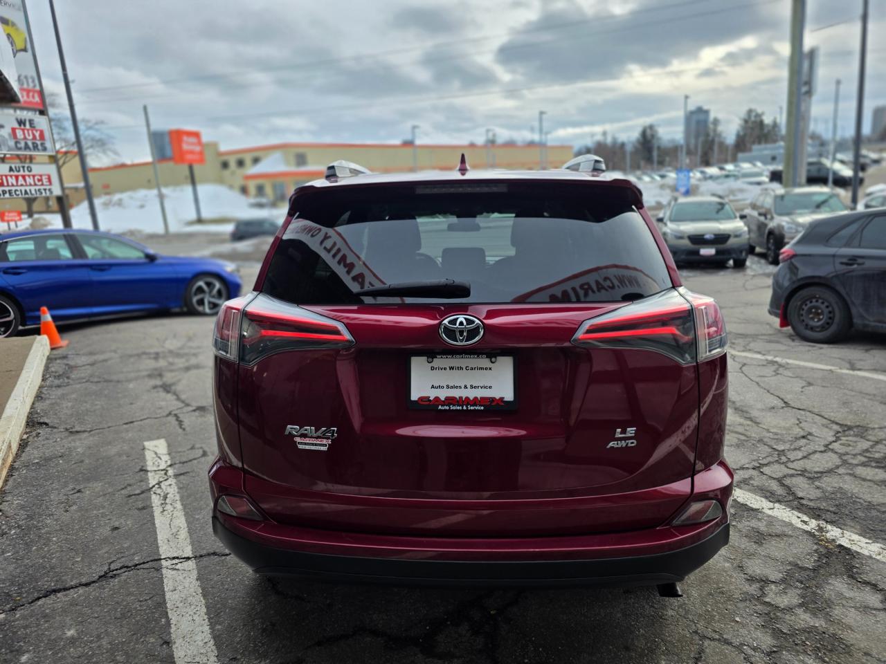 2018 Toyota RAV4 LE Toyota Safety Sense | Backup Camera | Heated Seats Photo