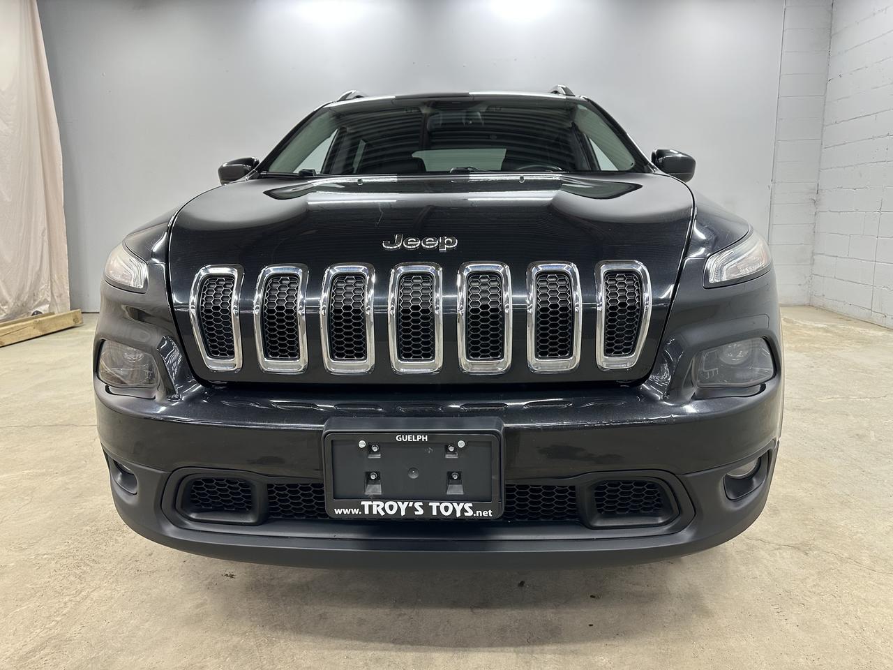 2015 Jeep Cherokee 4WD 4dr North Photo2