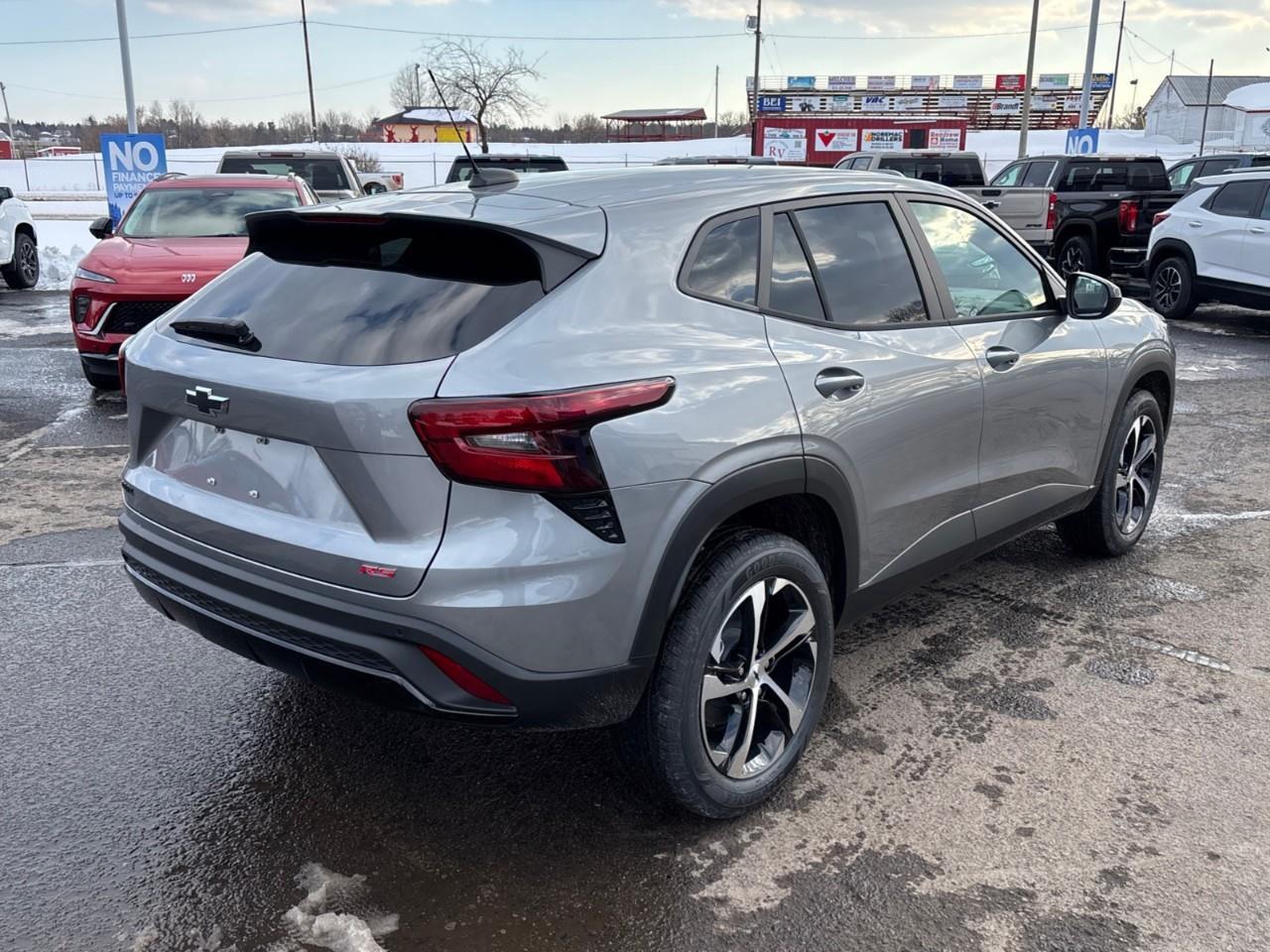 2026 Chevrolet Trax 1RS New 2026 Sporty Small 5 Passenger FWD SUV with Heated Front Seats, Heated Steering Wheel, Remote Vehicle Start, 18 Aluminum Heels and Wireless Apple CarPlay and Android Auto Photo