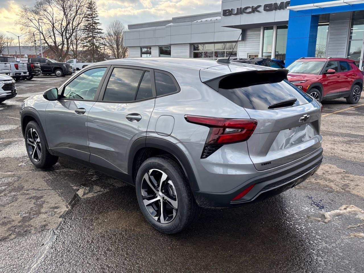 2026 Chevrolet Trax 1RS New 2026 Sporty Small 5 Passenger FWD SUV with Heated Front Seats, Heated Steering Wheel, Remote Vehicle Start, 18 Aluminum Heels and Wireless Apple CarPlay and Android Auto Photo