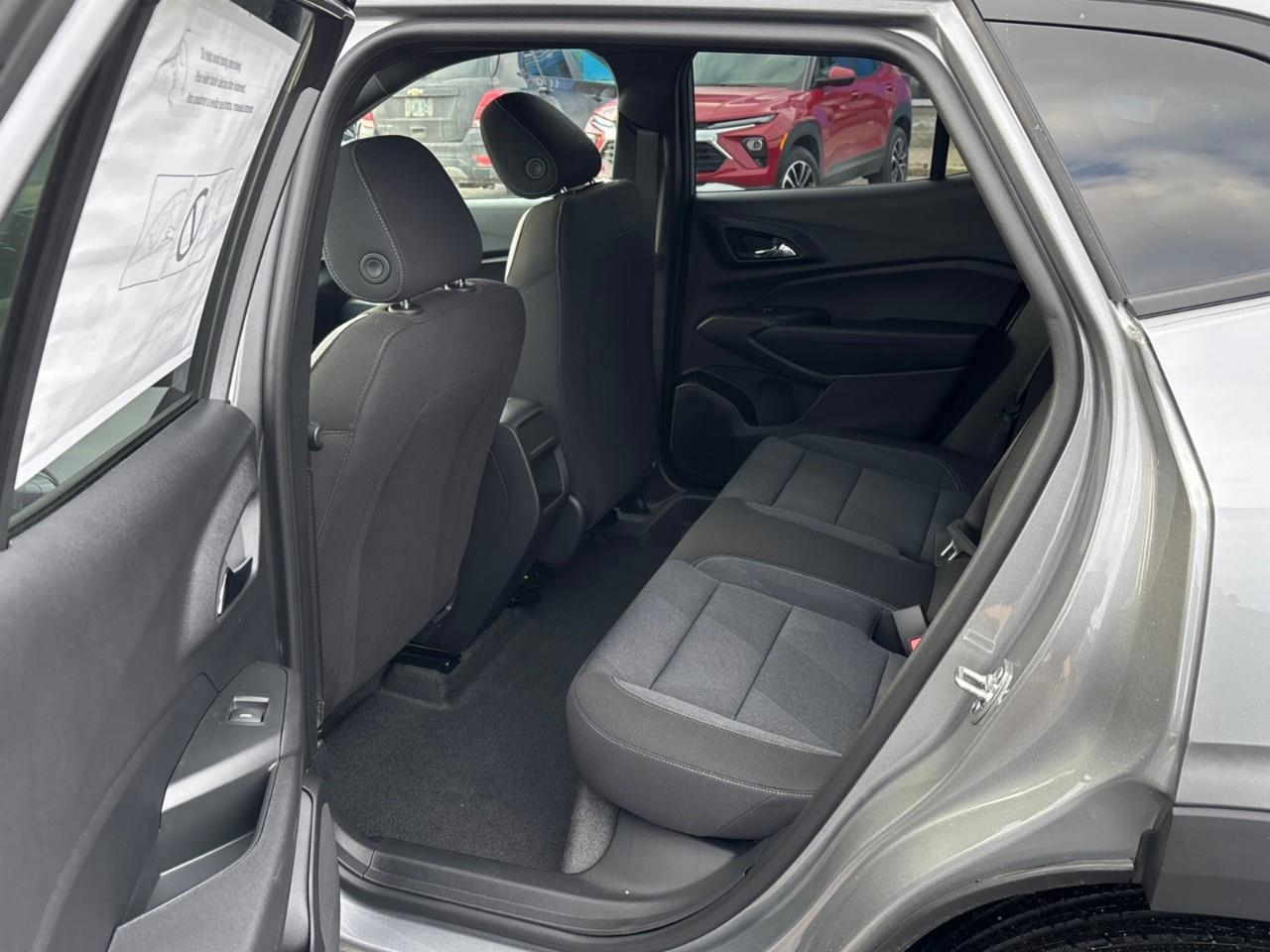 2026 Chevrolet Trax 1RS New 2026 Sporty Small 5 Passenger FWD SUV with Heated Front Seats, Heated Steering Wheel, Remote Vehicle Start, 18 Aluminum Heels and Wireless Apple CarPlay and Android Auto Photo