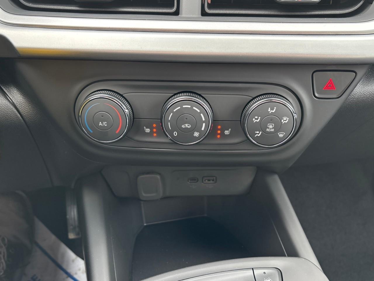 2026 Chevrolet Trax 1RS New 2026 Sporty Small 5 Passenger FWD SUV with Heated Front Seats, Heated Steering Wheel, Remote Vehicle Start, 18 Aluminum Heels and Wireless Apple CarPlay and Android Auto Photo